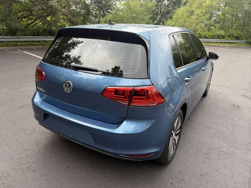 2016 Volkswagen e-Golf SE