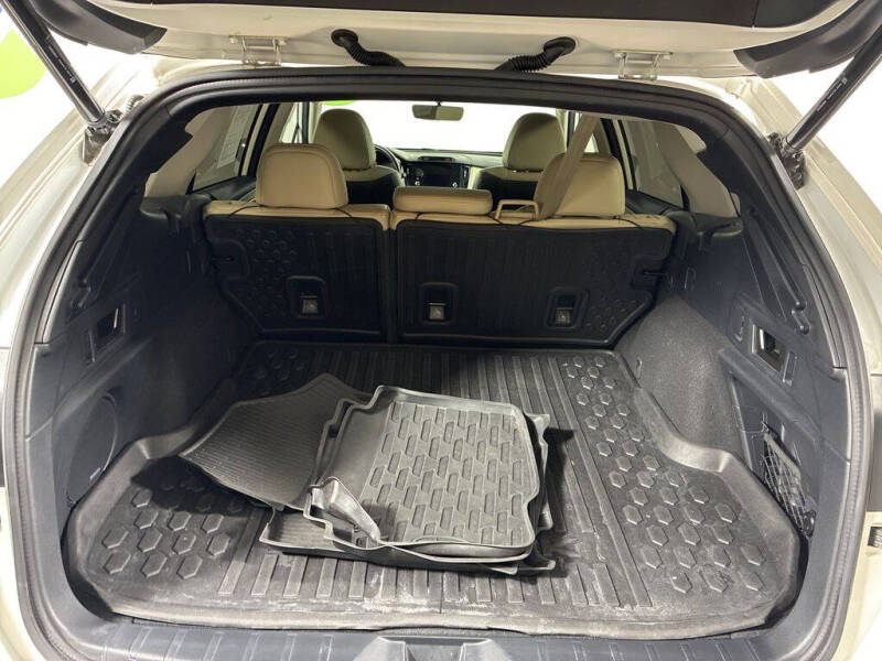 2021 Subaru Outback Limited XT