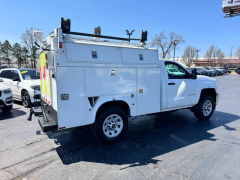 2015 Chevrolet Silverado 3500HD CC