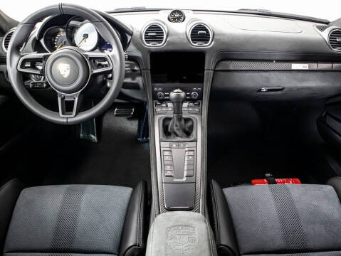 2024 Porsche 718 Cayman GT4 RS