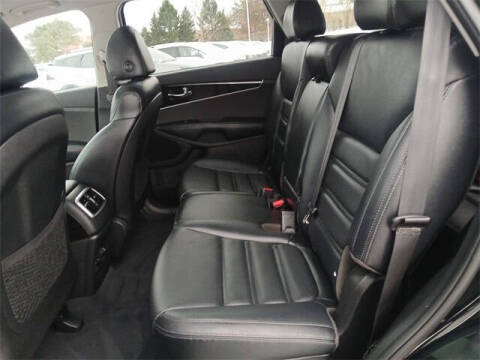 2020 Kia Sorento EX V6