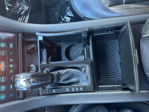 2017 Ford Taurus SHO