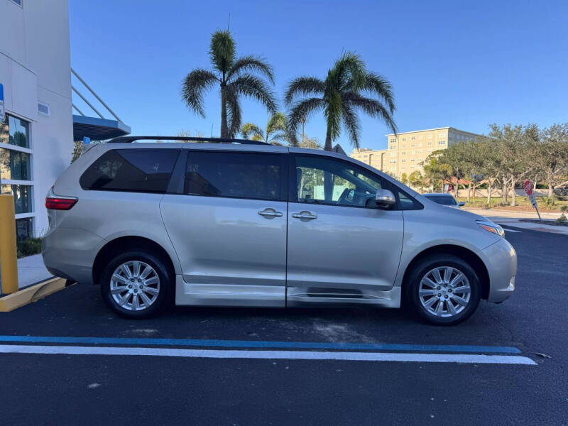 2017 Toyota Sienna
