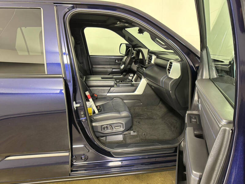 2025 Toyota Sequoia
