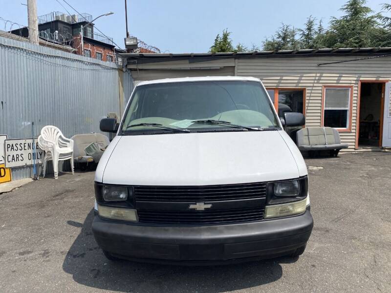 2001 Chevrolet Astro for sale at President Auto Center Inc. in Brooklyn NY