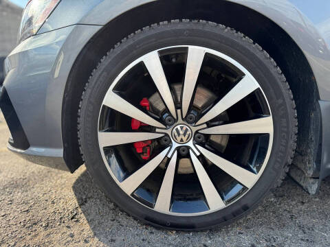 2018 Volkswagen Passat V6 GT