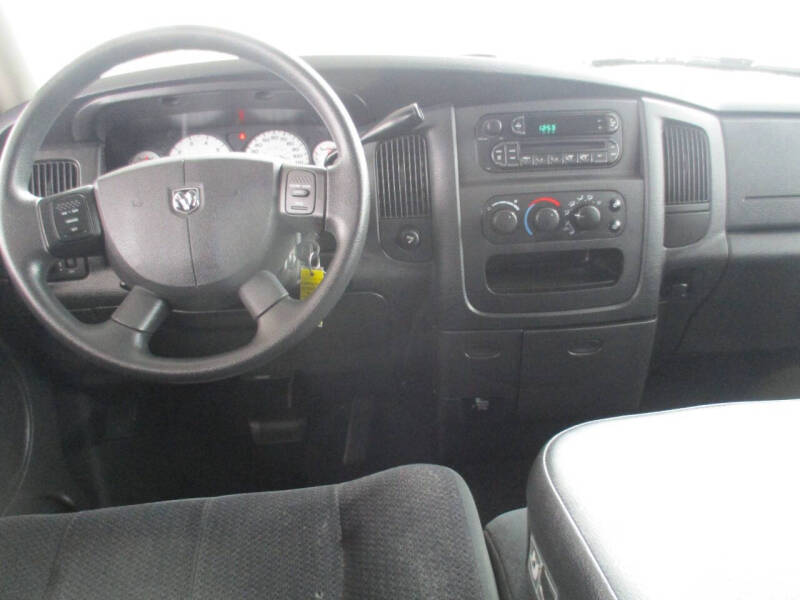 2005 Dodge Ram 1500 SLT