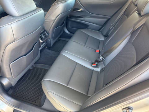 2020 Lexus ES 350