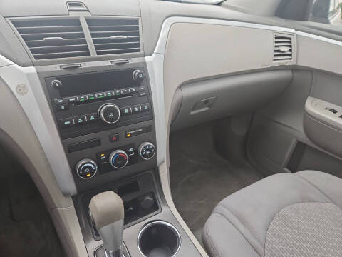 2012 Chevrolet Traverse LS