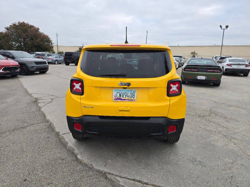 2023 Jeep Renegade Latitude