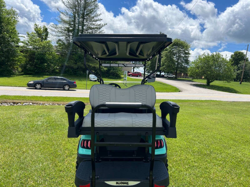 2024 Kodiak Golf Cart