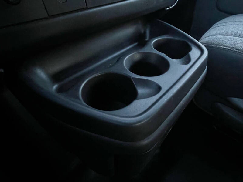 2018 GMC Savana 2500