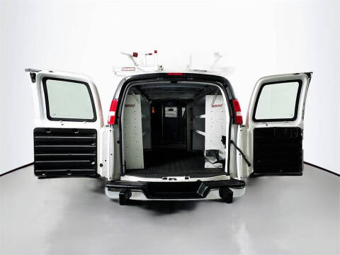 2020 GMC Savana 2500