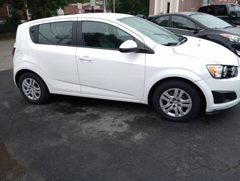 2014 Chevrolet Sonic LS Auto