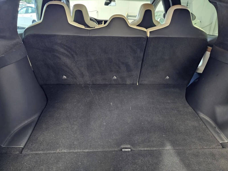 2019 Tesla Model X Long Range