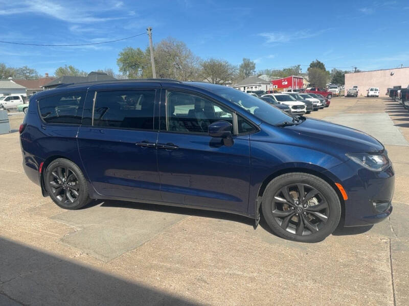 2018 Chrysler Pacifica Touring L