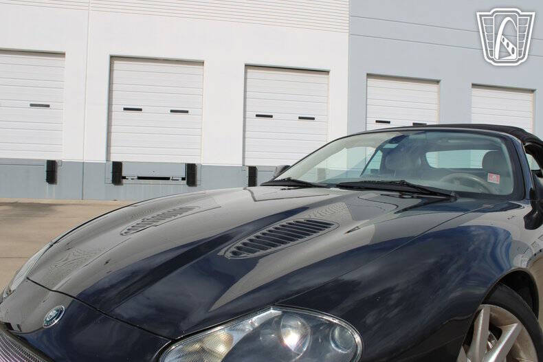 2006 Jaguar XKR