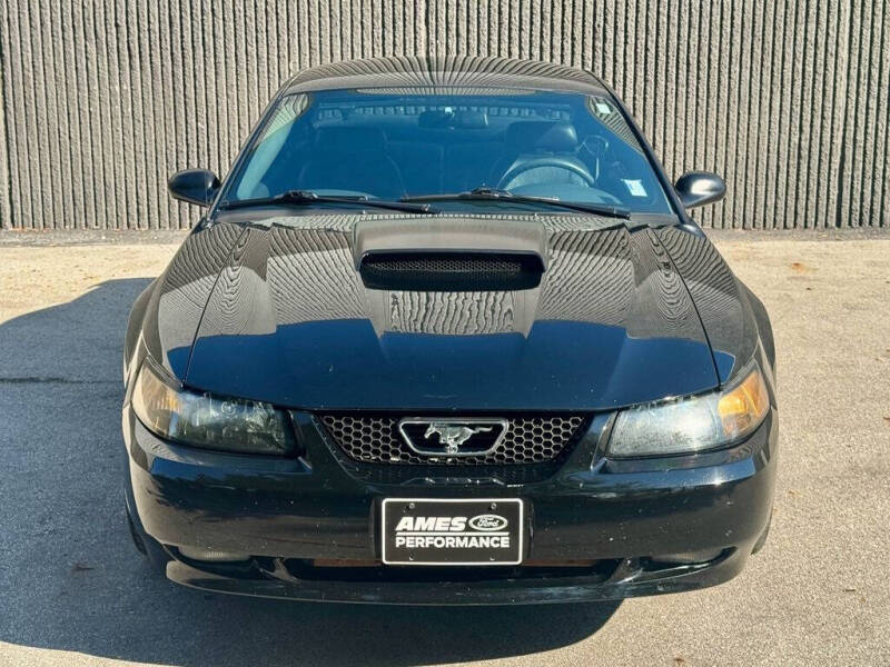 2003 Ford Mustang
