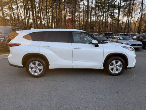 2020 Toyota Highlander L