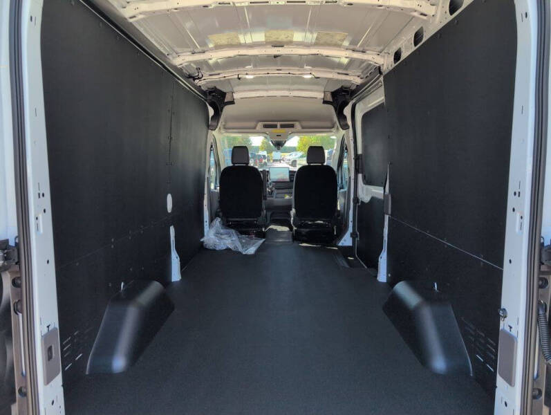 2026 Ford Transit 250