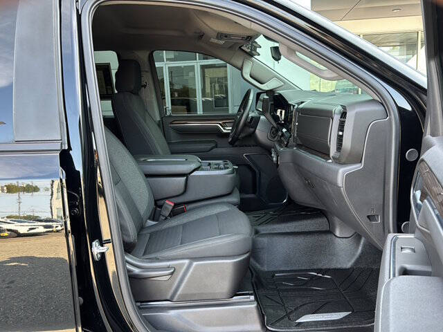 2025 Chevrolet Silverado 1500