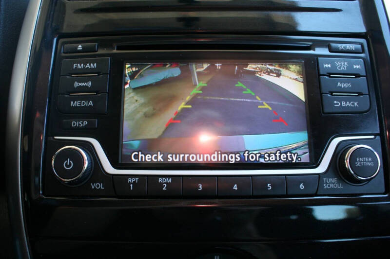 2016 Nissan Versa Note SV