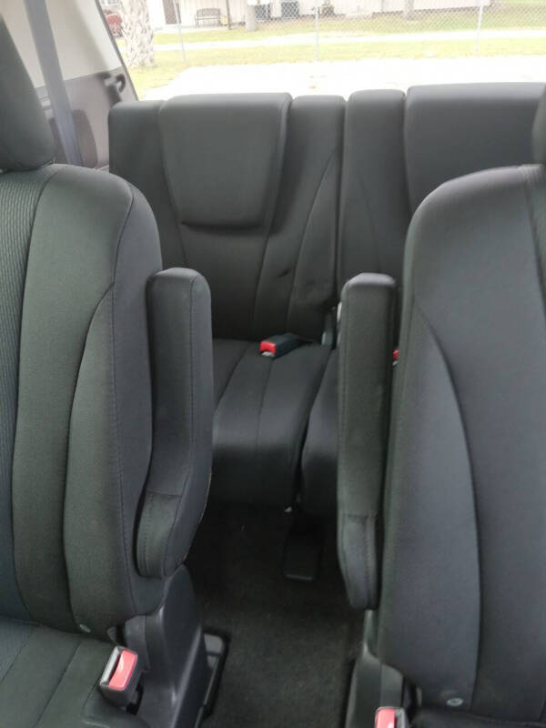 2014 Mazda MAZDA5 Sport