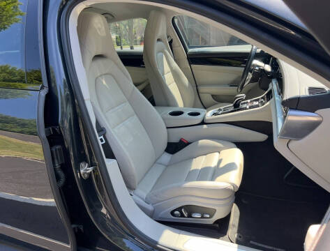 2019 Porsche Panamera