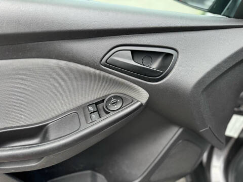 2013 Ford Focus S