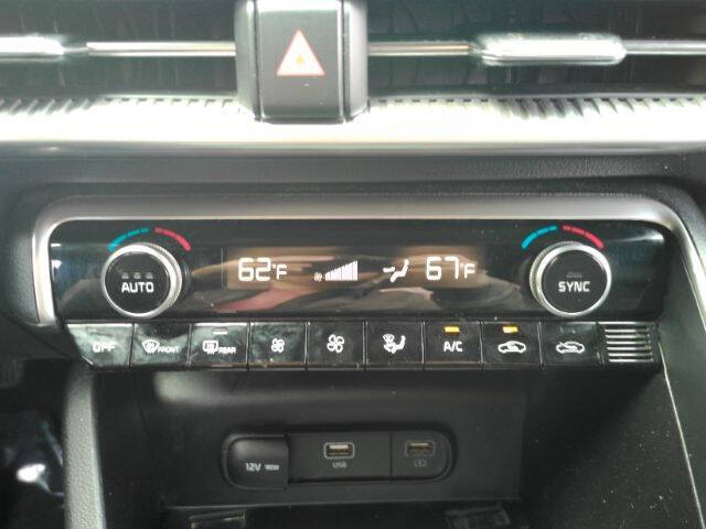2022 Kia K5