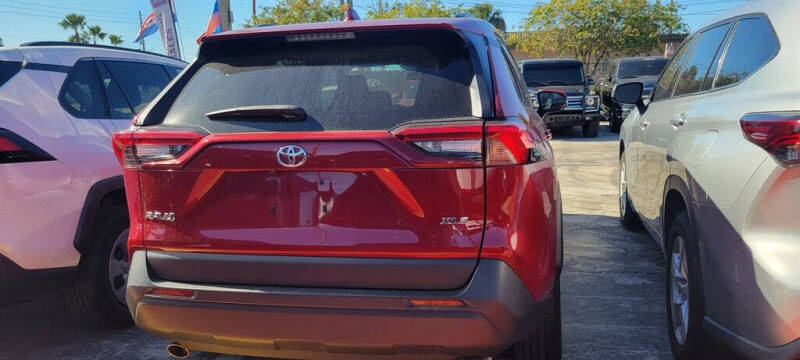 2023 Toyota RAV4 XLE