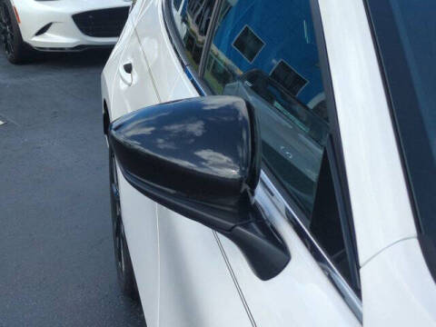 2025 Mazda Mazda3 Hatchback 2.5 Turbo Premium Plus