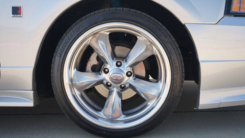 2003 Ford Mustang