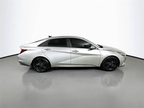 2022 Hyundai Elantra