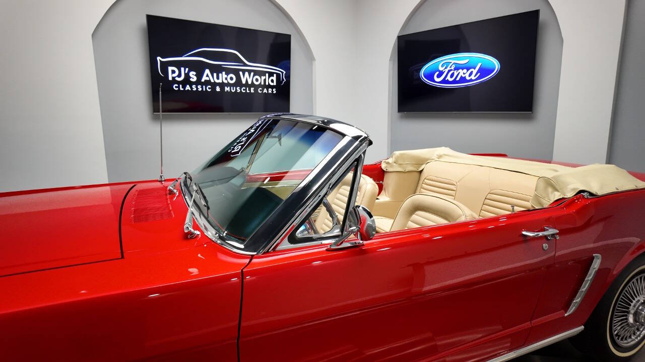 1965 Ford Mustang 18