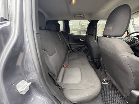 2023 Jeep Renegade Latitude