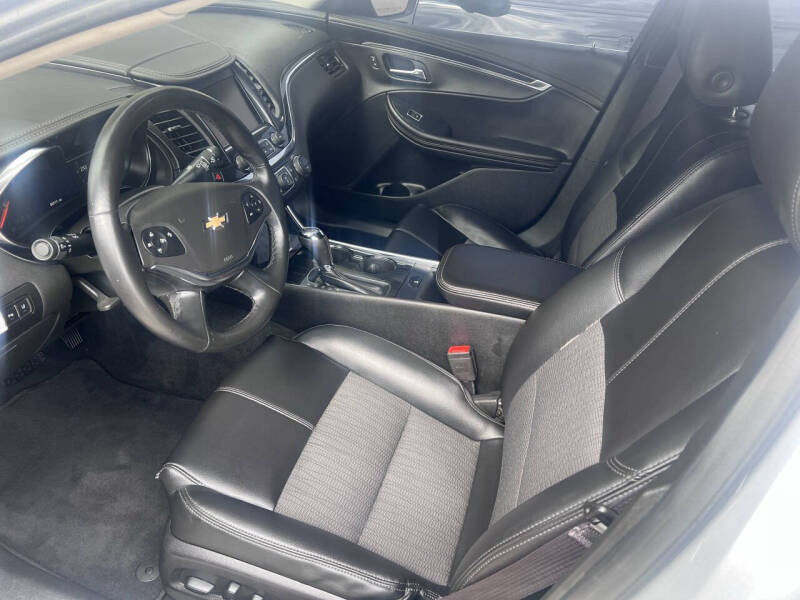 2017 Chevrolet Impala LT