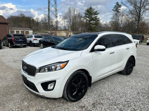 2017 Kia Sorento for sale at Lake Auto Sales in Hartville OH