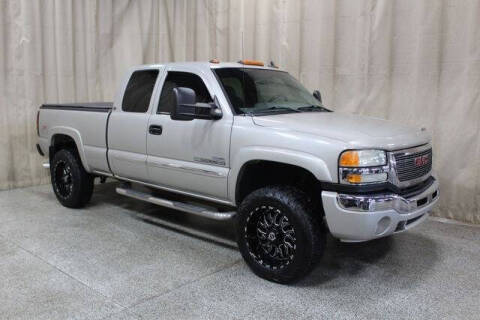 2007 GMC Sierra 2500HD Classic for sale at Autoland Outlets Of Byron in Byron IL