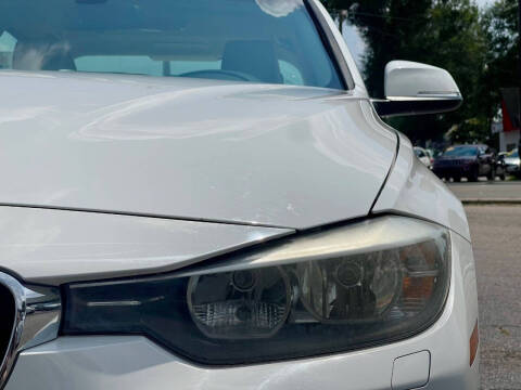 2013 BMW 3 Series 328i xDrive