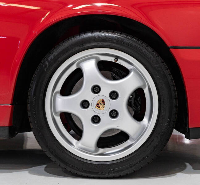 1992 Porsche 911 Carrera 2