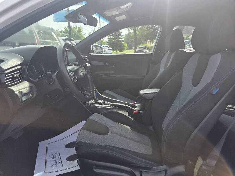 2019 Hyundai Veloster 2.0L
