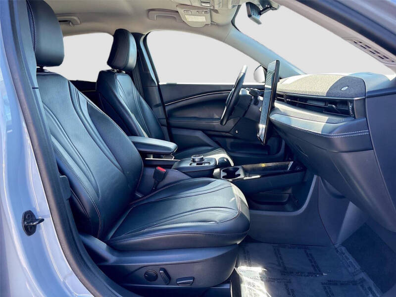 2024 Ford Mustang Mach-E Premium