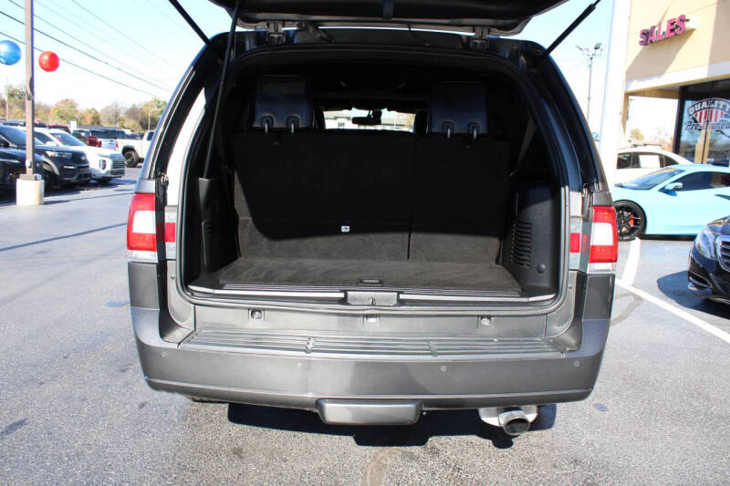 2017 Lincoln Navigator Select