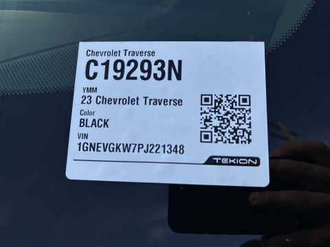 2023 Chevrolet Traverse LT Cloth