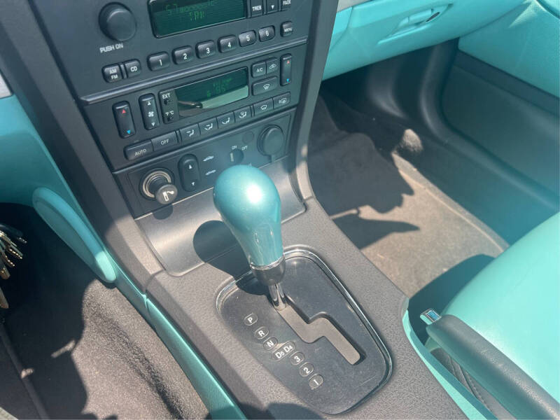 2002 Ford Thunderbird Deluxe