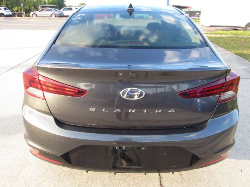 2020 Hyundai Elantra