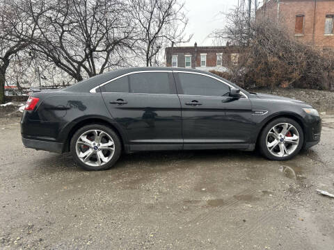 2013 Ford Taurus SHO