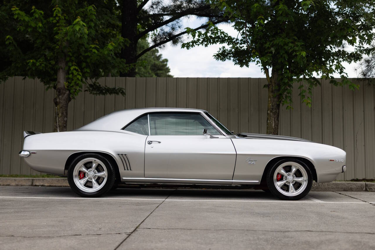 1969 Chevrolet Camaro 5