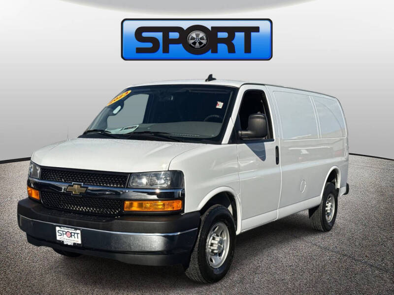 2023 Chevrolet Express 2500